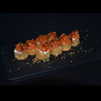 Uramaki tartar queso