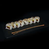 Uramaki de spicy atún
