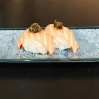 Salmón con salsa trufa